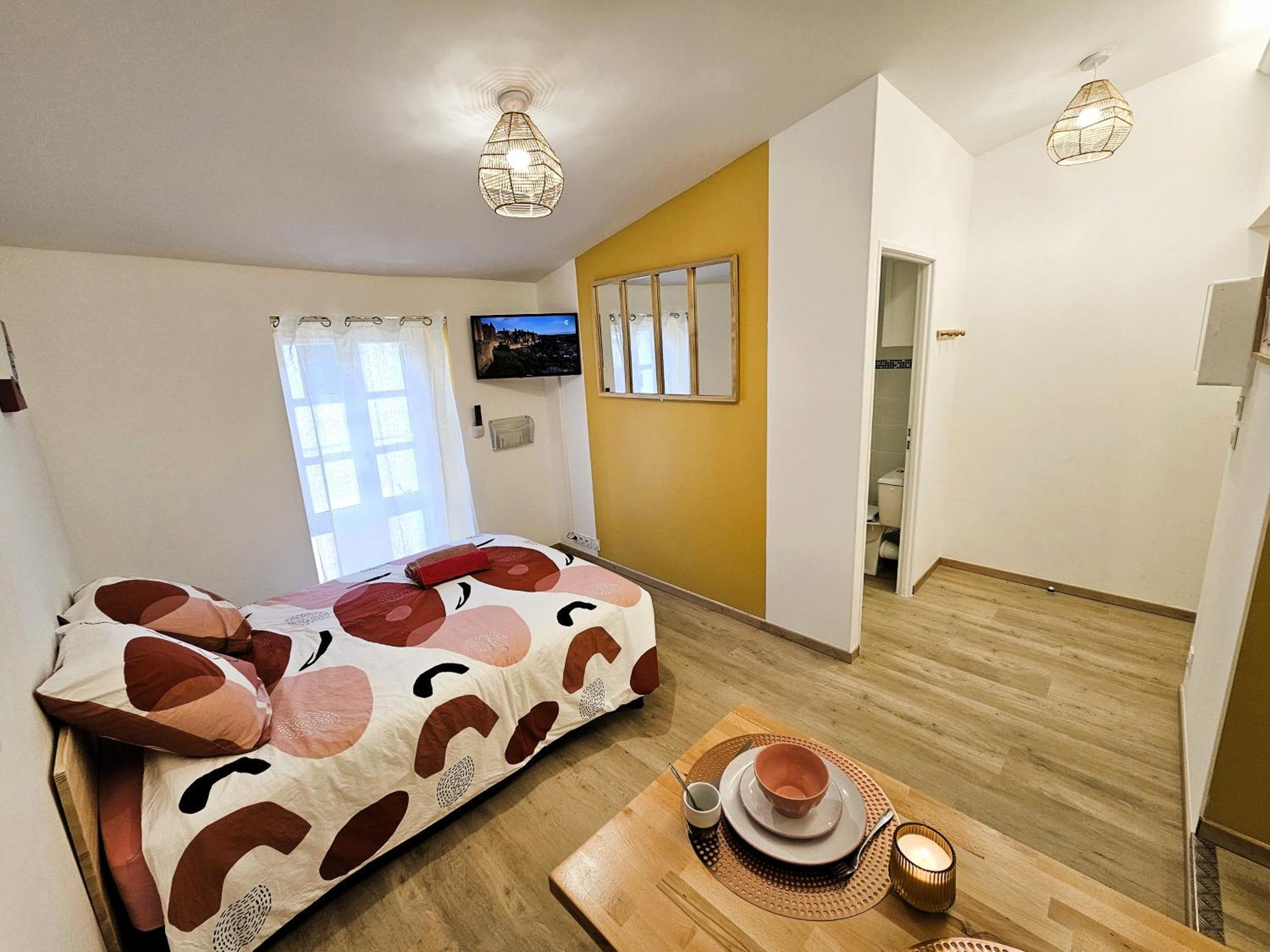 Tout Confort ! Centre-Ville, Climatisation, Parking, Wifi, Calme, Tv Carcassonne Exterior photo